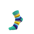 Fünf Finger Crew Socken Frauen farbenfrohe Regenbogen gestreifte Socken Summer Girl Split Zehen -Knöchelsocken Großhandel Fabrik